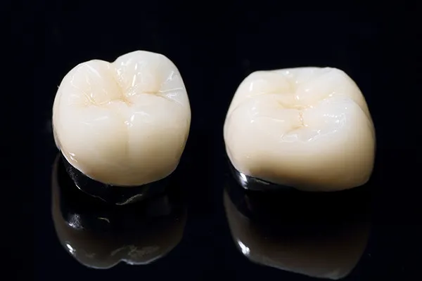 ハイブリッドクラウン